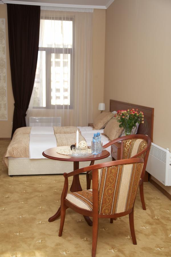 Dioskuria Hotel Suchumi Exteriér fotografie